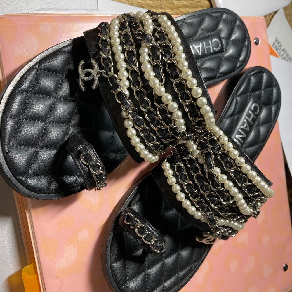 Chanel sandal